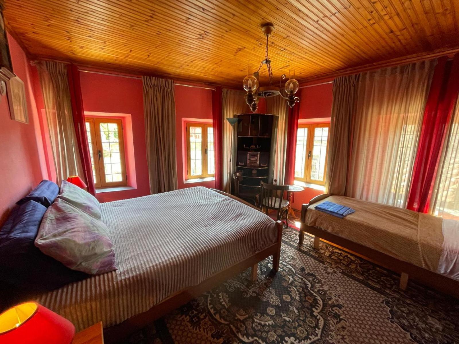 Rooms For Rent Shkodër Екстериор снимка